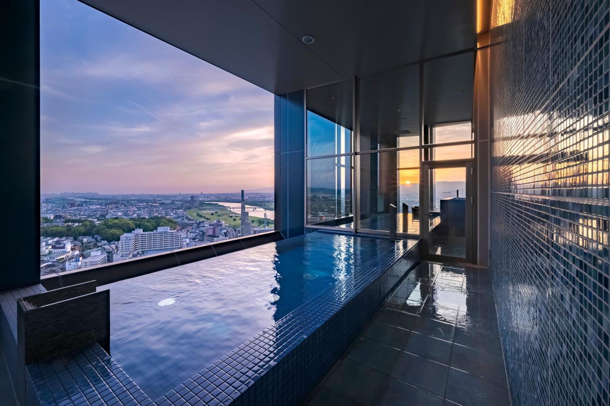 Candeo Hotels Osaka Hirakata Exterior foto